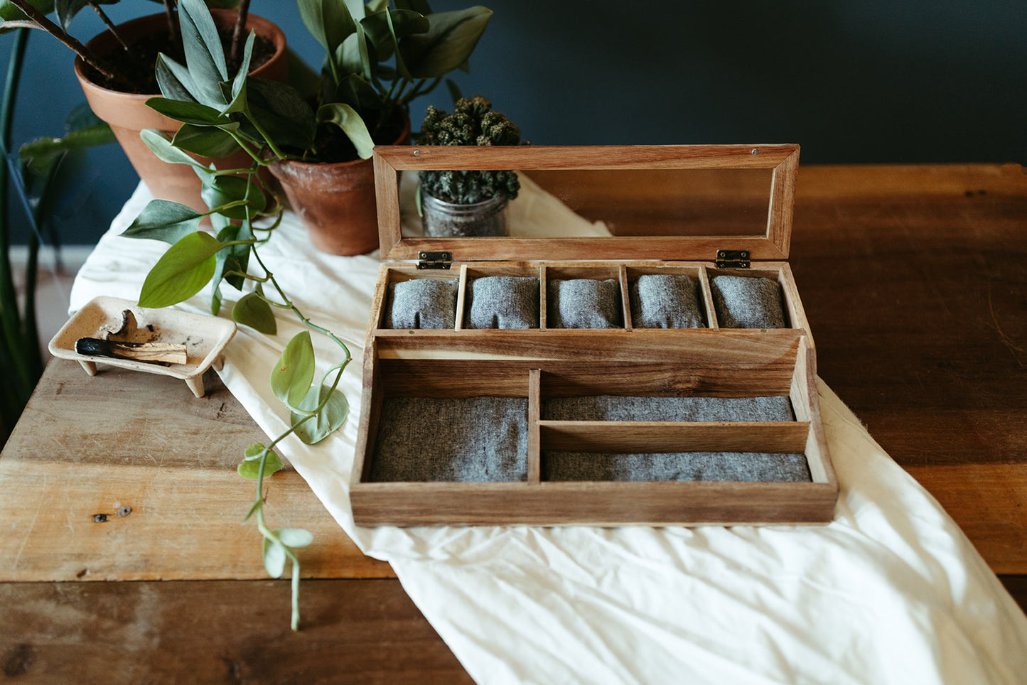 Acacia Valet Watch Box - 5 Compartment Glass Watch Box - Men's Valet - Watch Storage - Watch Organizer